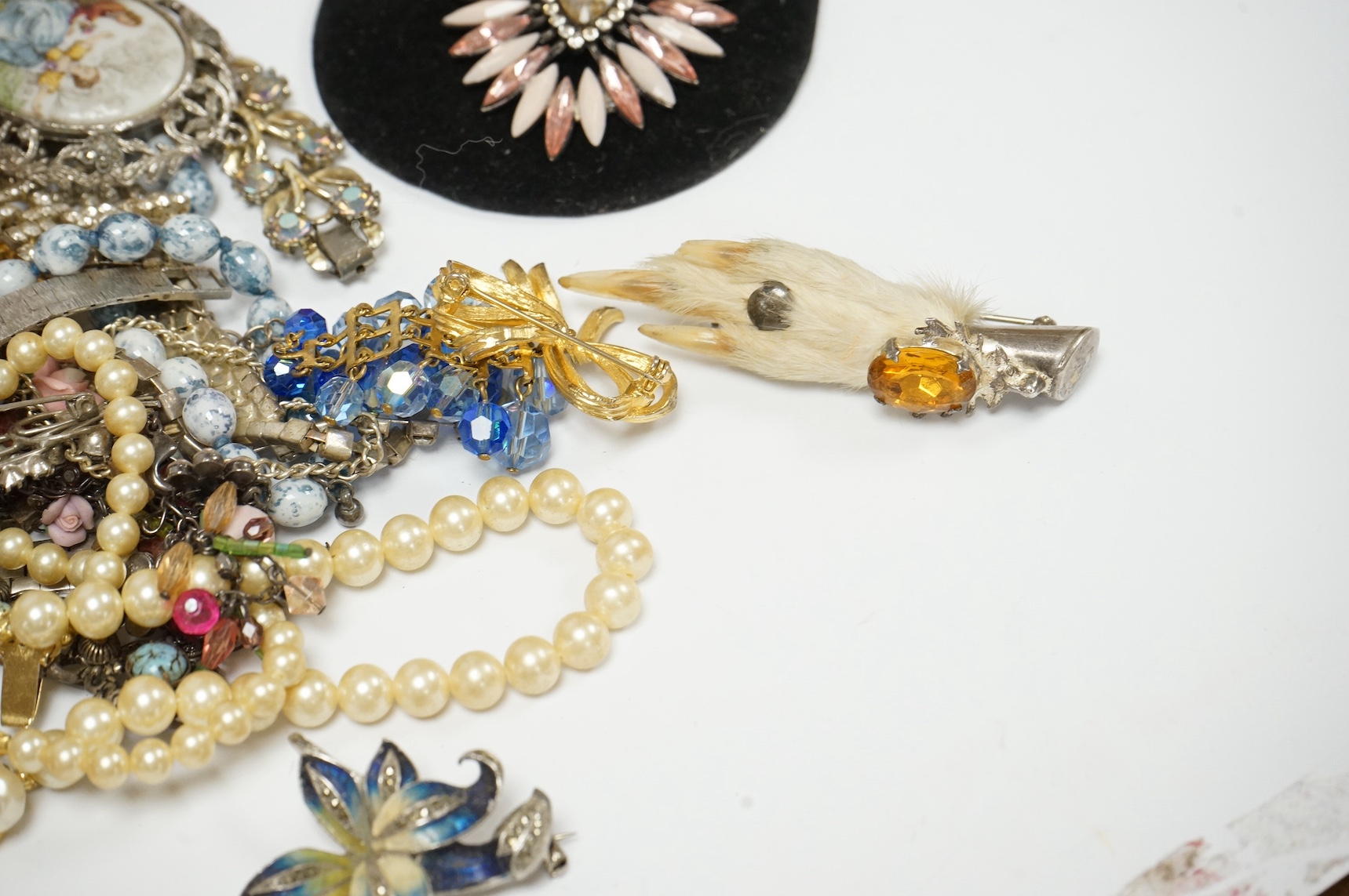 A quantity of assorted costume jewellery. Condition - poor to fair